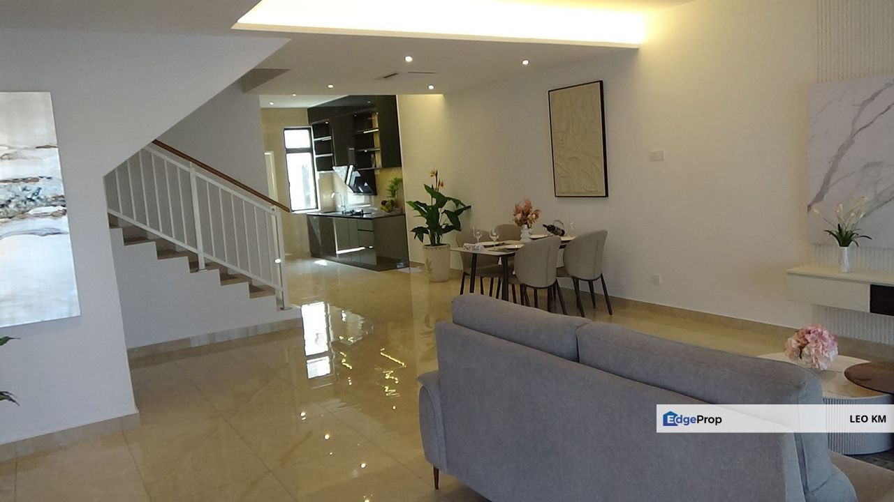 Double Storey Terrace House, Melaka, Tanjong Kling