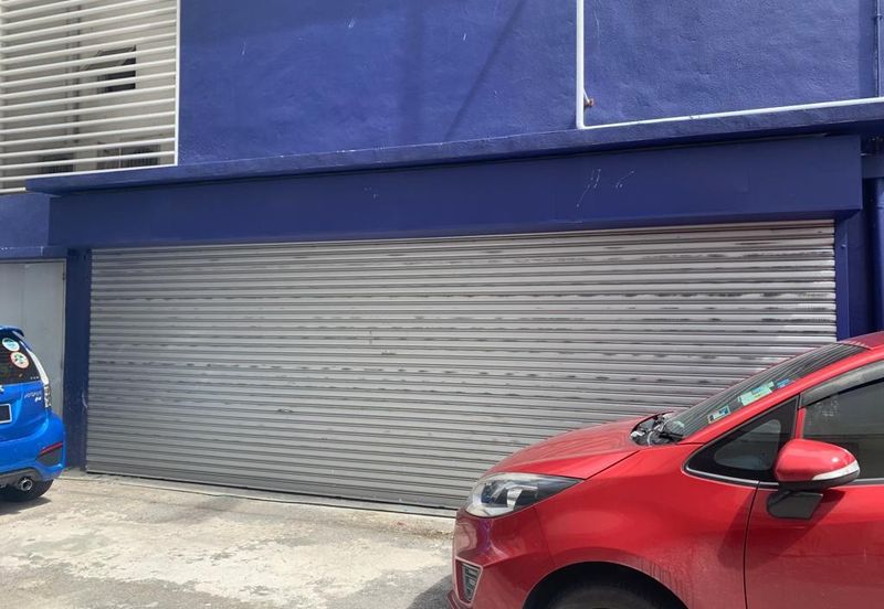 5 Storey Corner unit Shop-Office with Lift