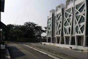 Damai 12 Cheras KL 4 Storey Shop Office for Sale