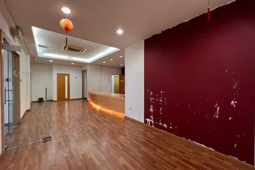 Taman Berkeley Klang 2nd floor Building for Rent