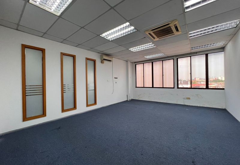 Taman Berkeley Klang 2nd floor Building for Rent