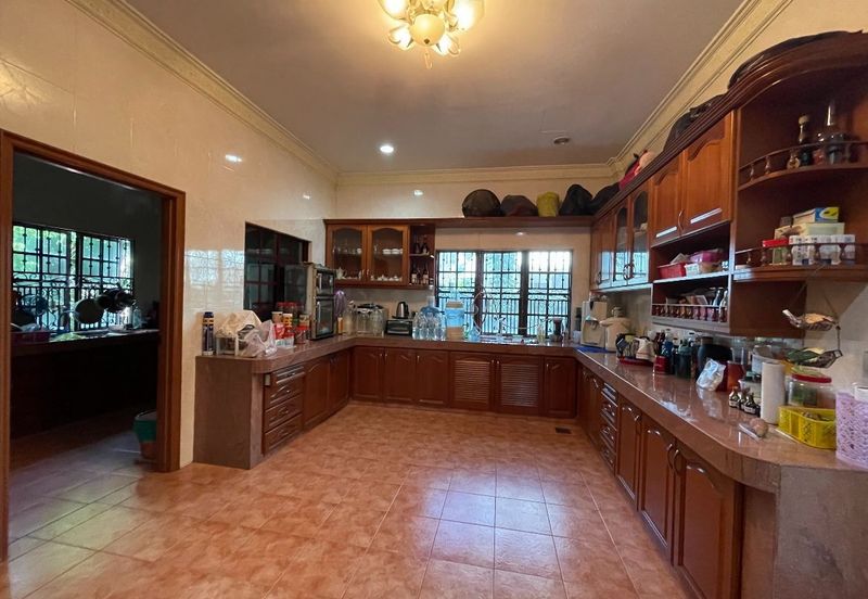 Bungalow House at Kuchai Lama for Sale