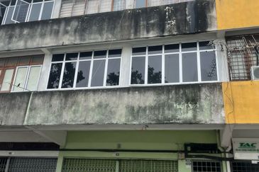 Ground Floor Shoplot Jalan Meru Persiaran Pulau Pinang Klang for Rent