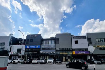 Bandar Bukit Raja @Taipan
