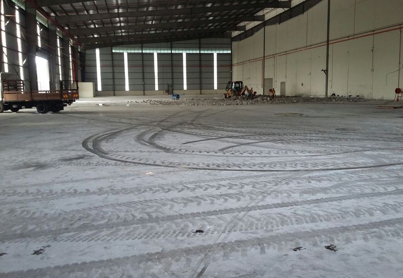 North Port, Port Klang Semi D's Warehouse for Rent