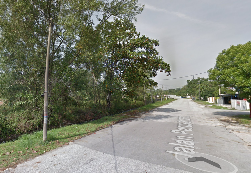 Industrial Land, Pkns Batu 17 for Sale