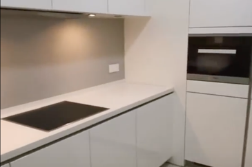 Emerald Bay @ Puteri harbour