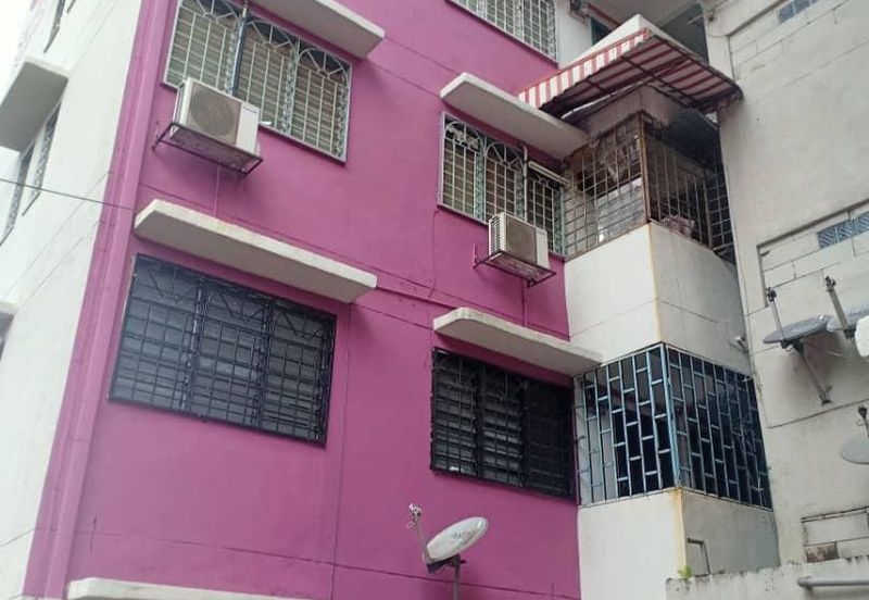 Below Market Price Corner Lot Taman Sri Indah Cheras Apt For Sale