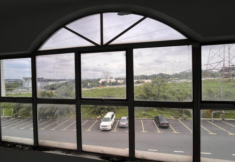 Pusat Perdagangan Seri Kembangan