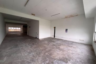 Pusat Perdagangan Seri Kembangan