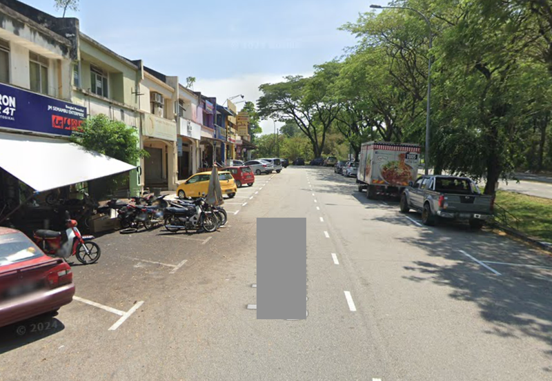 For Sale @ Bukit Beruntung Rawang shop 2 storey