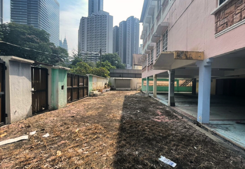 Kampung Datuk Keramat