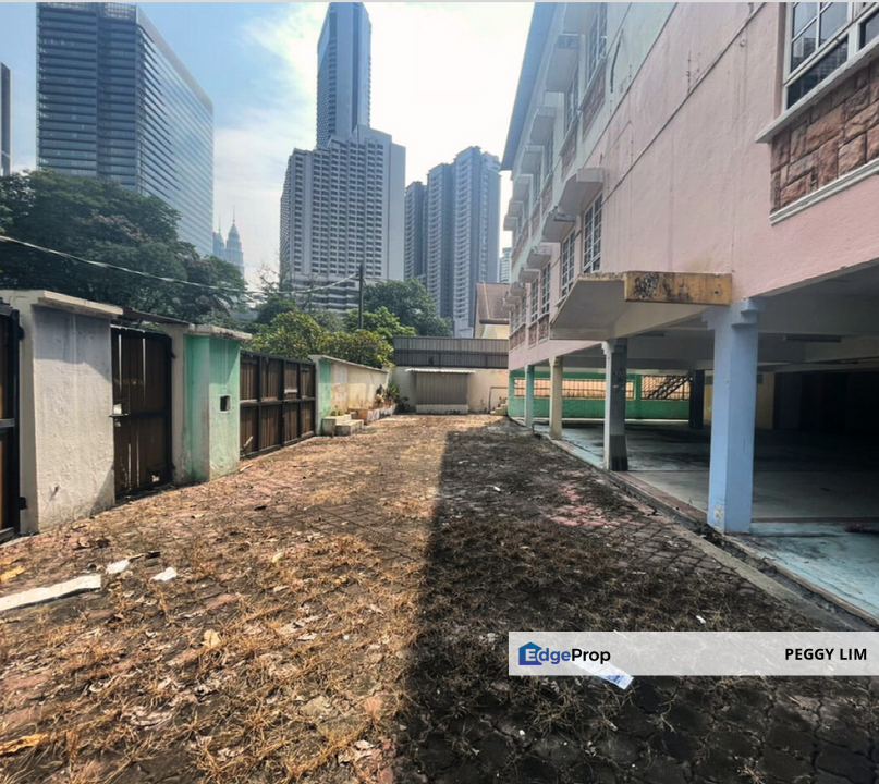 8 Units Apartments (3 Storey) Building @ Jalan Damai KL for Sale, Kuala Lumpur, Keramat