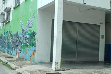 Dataran Otomobil, Seksyen 15