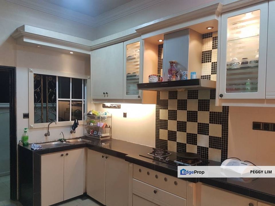 Hulu Langat Batu 9 Double Storey for Sale, Selangor, Hulu Langat