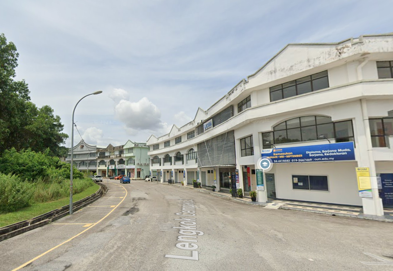 Bandar Laguna Merbok