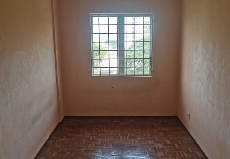 Ocean Palms Condominium