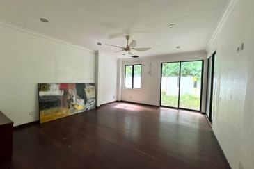 Seksyen 8, Kota Damansara