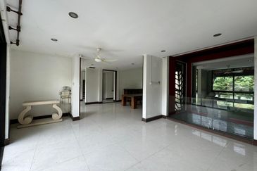 Seksyen 8, Kota Damansara