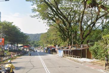Jalan Batu Ferringhi