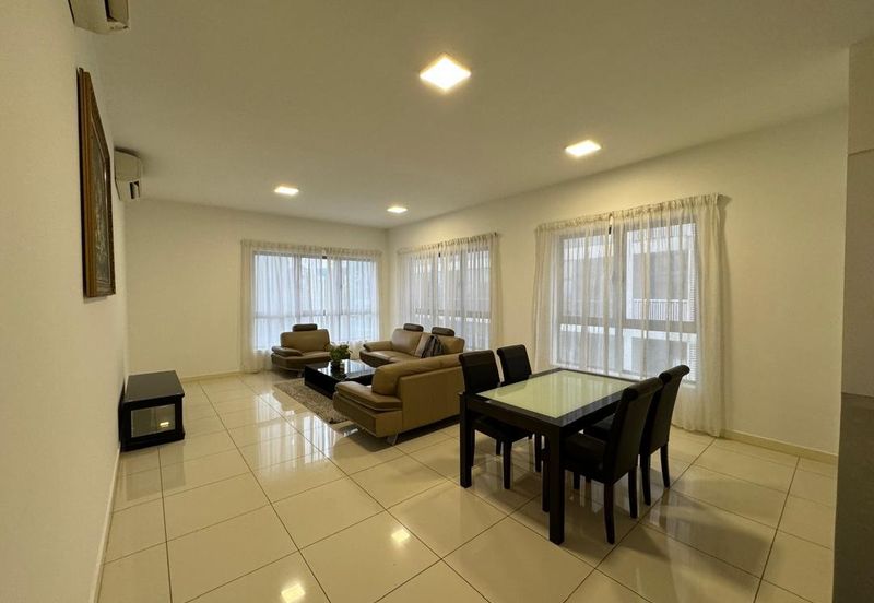 Sixceylon Condominium