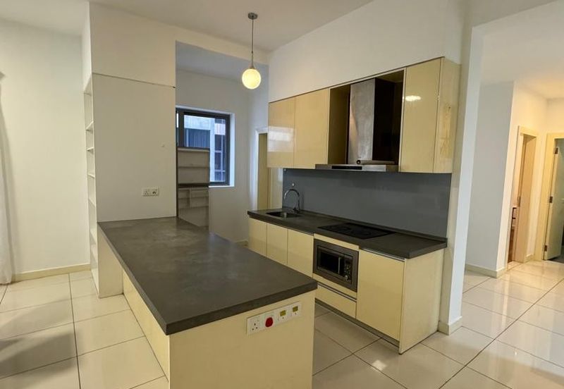 Sixceylon Condominium