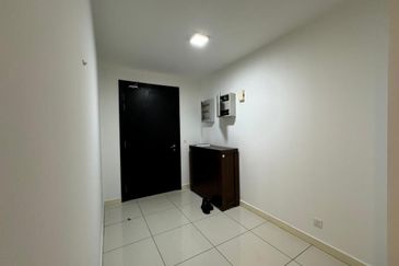 Sixceylon Condominium