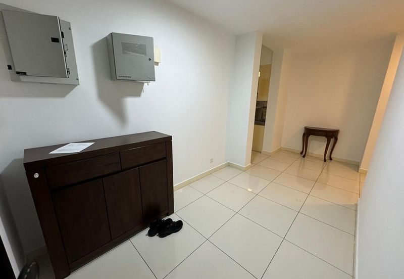 Sixceylon Condominium