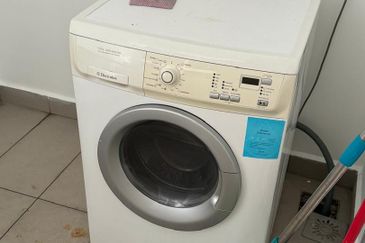 Sixceylon Condominium