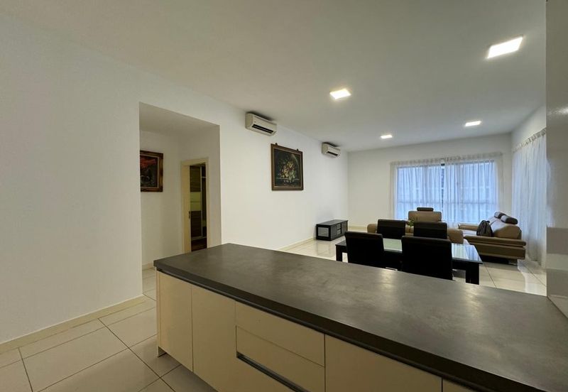 Sixceylon Condominium