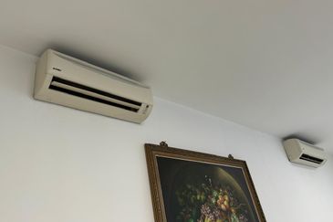 Sixceylon Condominium