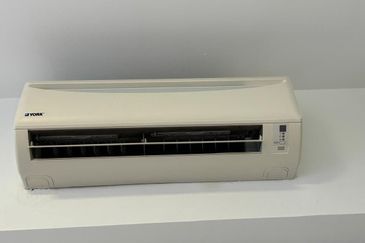 Sixceylon Condominium