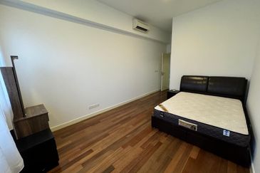 Sixceylon Condominium