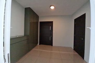 Summerton Condominium