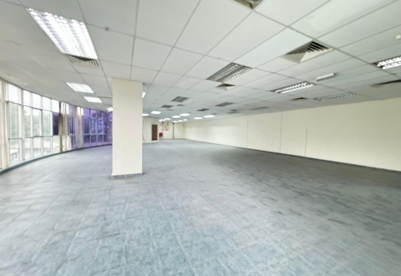 West Port, Pulau Indah