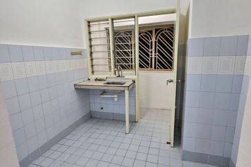 Sri Cempaka Apartment Bandar Puchong Jaya