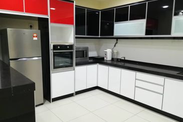 Zefer Hill Residence