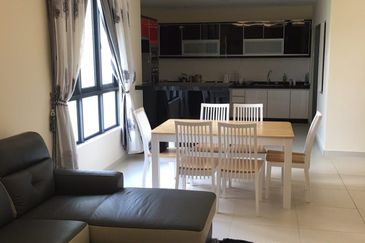 Zefer Hill Residence