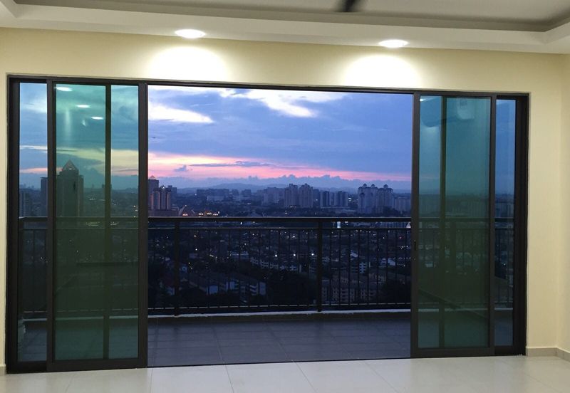 Zefer Hill Residence