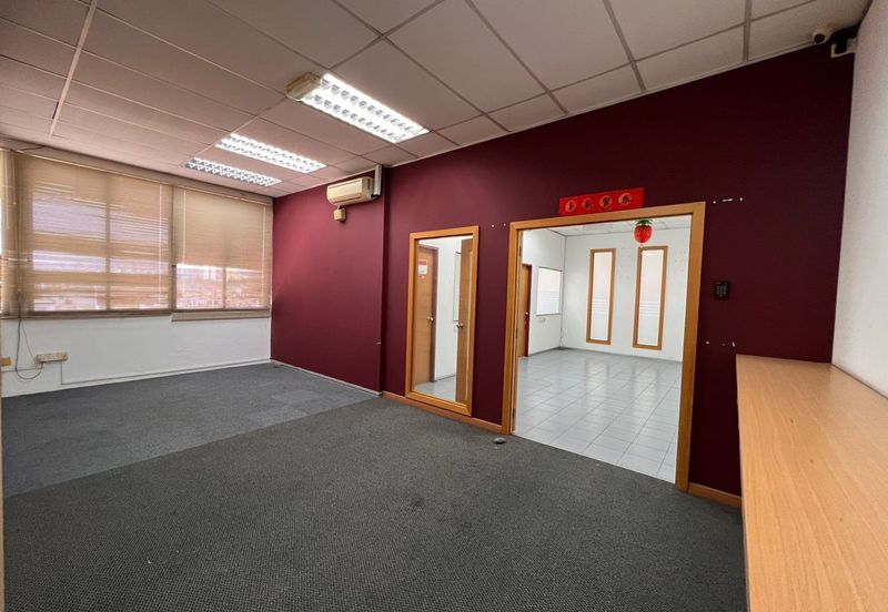 3 storey Shop Office For Sale/Rent, Taman Berkeley Klang, Klang
