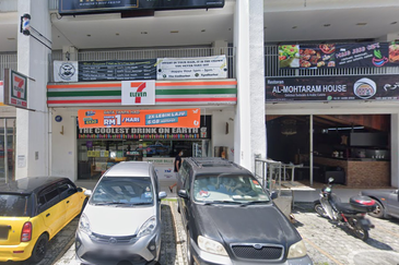 Ground Floor Shop Lot @ Paragon, Cyberjaya For Sale 