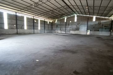 Intermediate Detached Factory @ Sungai Rambai, Telok Panglima Garang For Sale 