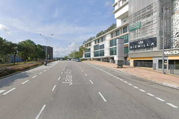 Ground Floor Shop Lot @ Shaftsbury Putrajaya For Sale 