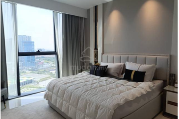 Top Residency Condominium @ Setia Alam For Rent 