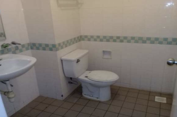 Paradise Lagoon Apartment