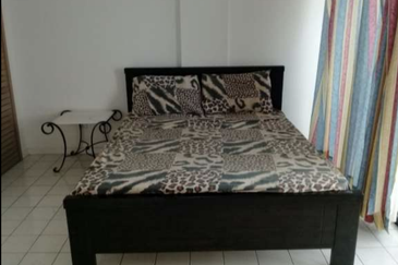 Paradise Lagoon Apartment