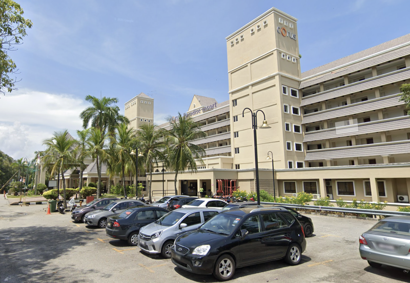 Paradise Lagoon Apartment