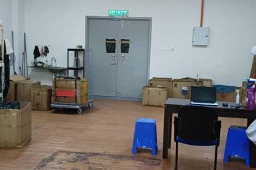 Wisma Trax (The Trax) @ Chan Sow Lin, Sungai Besi, Kuala Lumpur