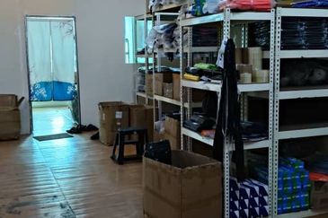 Wisma Trax (The Trax) @ Chan Sow Lin, Sungai Besi, Kuala Lumpur