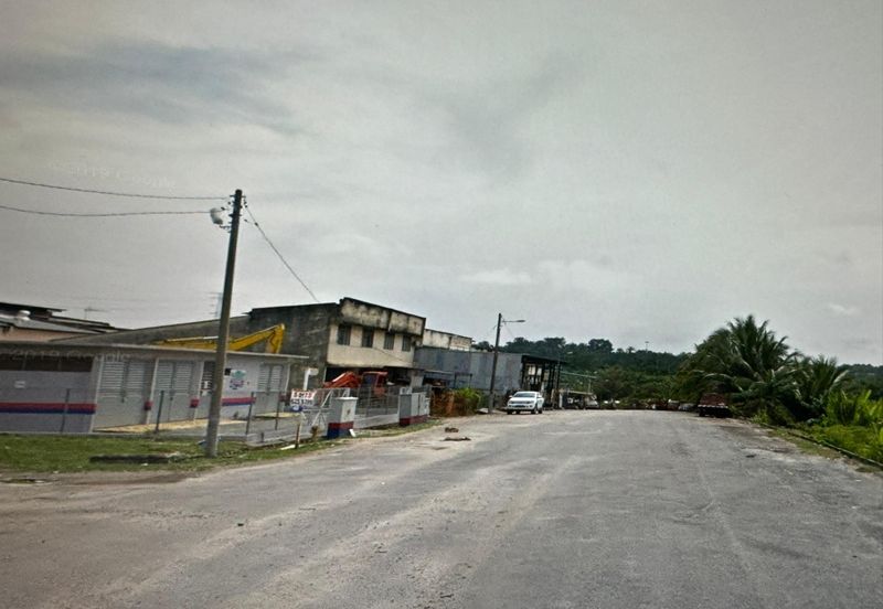 Lukut, Port Dickson,  single storey light industrial factory for sale.